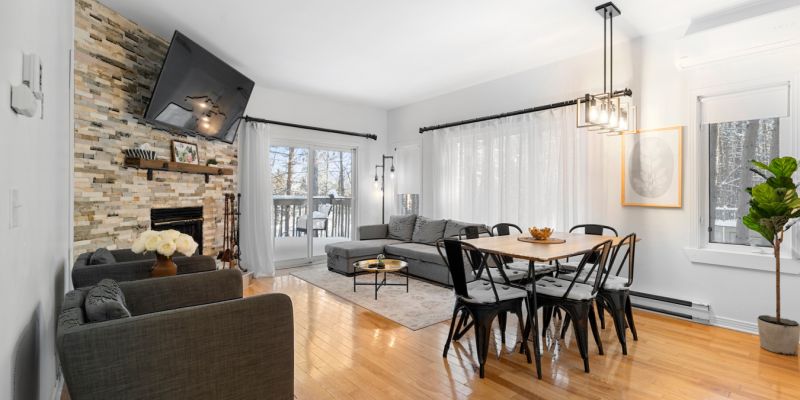 Chez Dodo Chalet Tremblant 3 bedrooms with fireplace