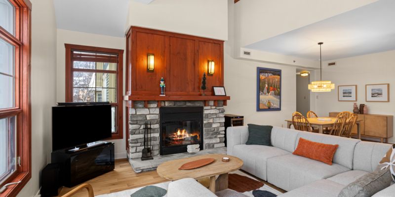 Les Eaux | 3BR, Sauna, Fireplace & Jacuzzi Access – Condo 221-7