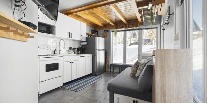 Chouette Tremblant Ski In/Out Pedestrian Village – Condo 2001
